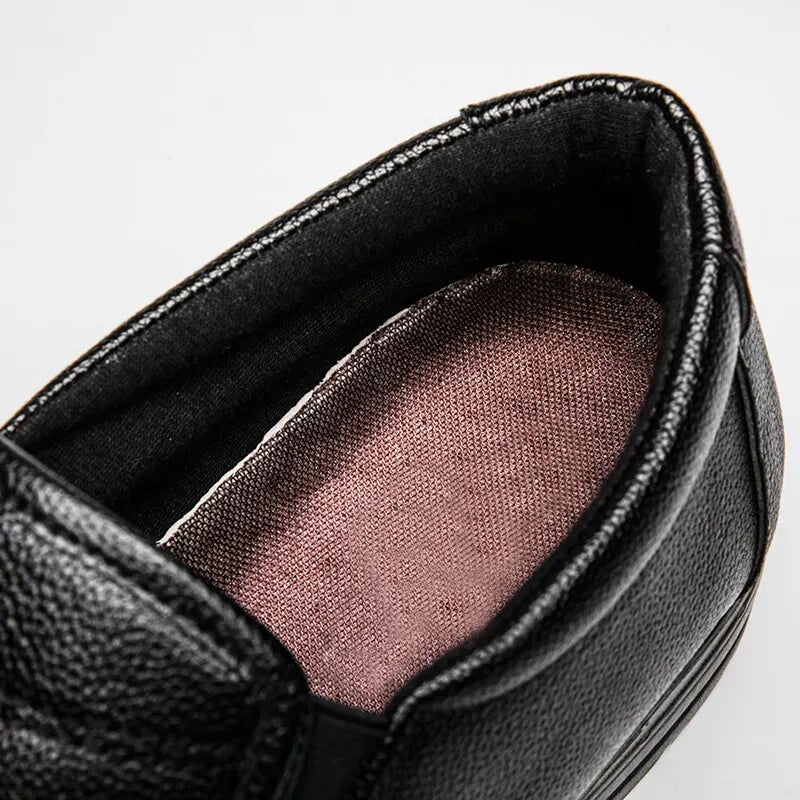 Lightweight Leather Loafers