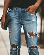 Knee Ripped Denim Pants