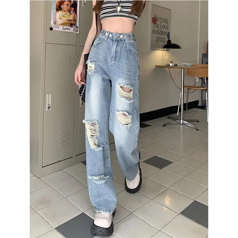 Loose Ripped Fit Jeans