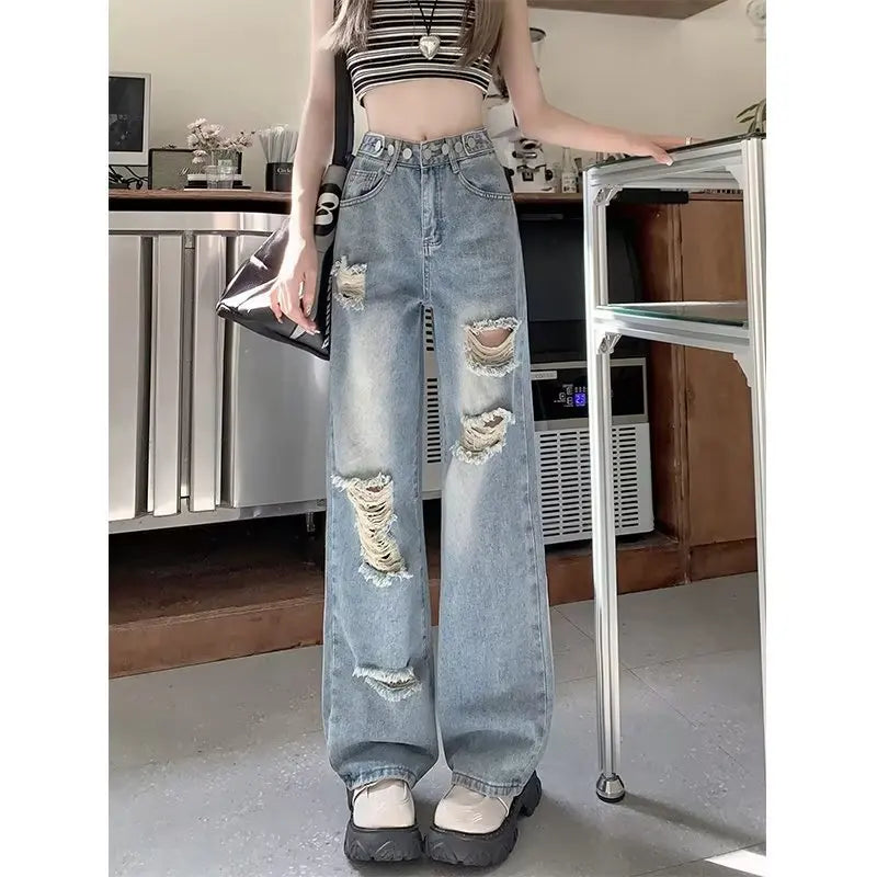 Loose Ripped Fit Jeans